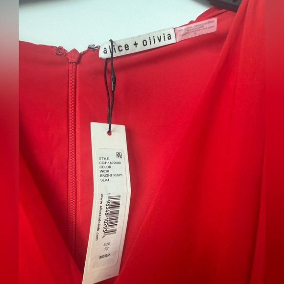 Alice + Olivia Zenaida Cape-effect de chine Bright Ruby Dress- NWT SIZE 12 - Picture 10 of 10